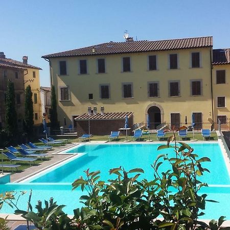 Aparthotel Borgo Di Gramugnana Usigliano Exteriér fotografie