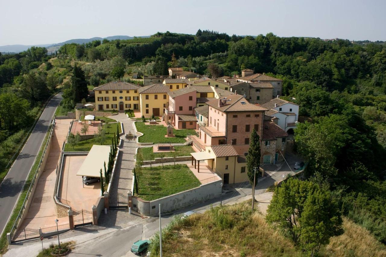 Aparthotel Borgo Di Gramugnana Usigliano Exteriér fotografie